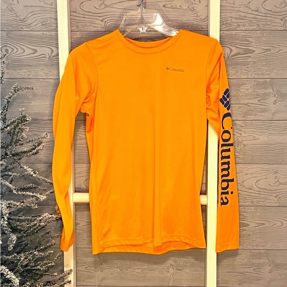 Boys Columbia Long sleeve T’s $7 each shirt - Picture 1 of 2